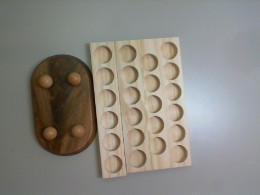 Set of 2 wooden foot massagers