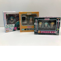 Big SALE! Japanese figure Vocaloid series, set of 3