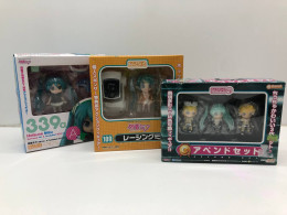 Big SALE! Japanese figure Vocaloid series, set of 3