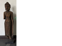 Decorative wooden statue