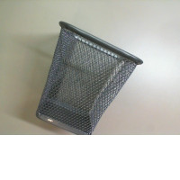 Desk basket organizer