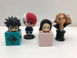 Set of 4 mini anime figures