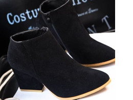 Black women's boots