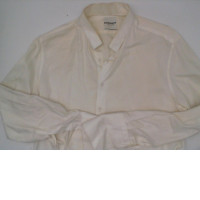 White long-sleeved shirt