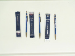Set of 3 pencils with interchangeable leads