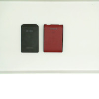 Set of 2 hard drives with a capacity of 320gb