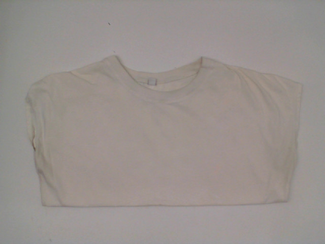 White short sleeve round neck shirt White short sleeve round neck shirt