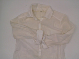 White long-sleeved shirt