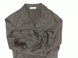 Women's long-sleeved black shirt Women's long-sleeved black shirt