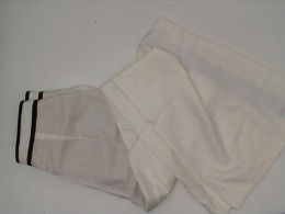 Women's white pants with black pattern Women's white pants with black pattern