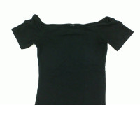Women's black short sleeve round neck shirt