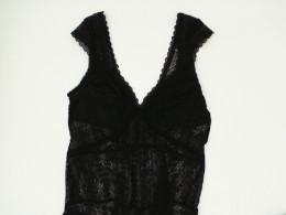 Fashionable black lace top for women
