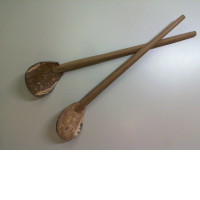 Set of 2 wooden cooking spatulas