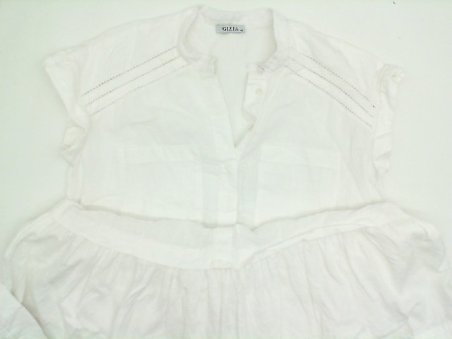 White dress GIZIA size 42 White dress GIZIA size 42
