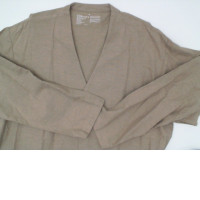 Light brown long-sleeved V-neck shirt Light brown long-sleeved V-neck shirt