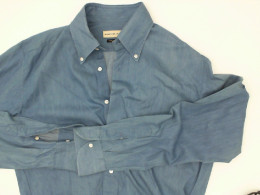 Light blue long-sleeved shirt