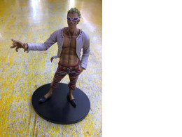 Big SALE! Japanese figure Doflamingo