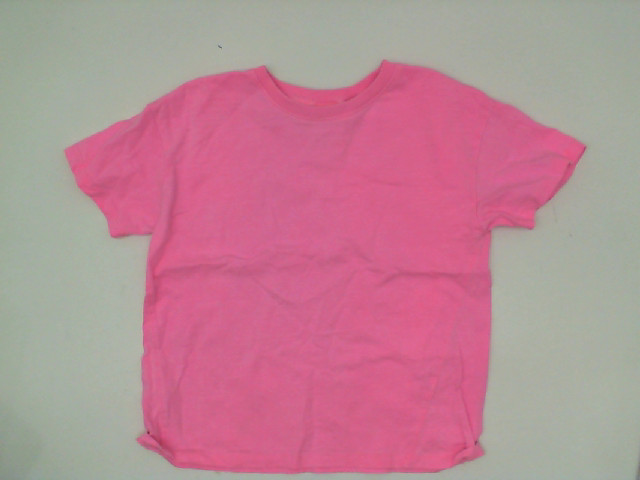 Pink children's round neck shirt Pink children's round neck shirt