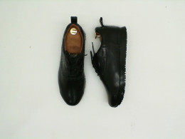 Black leather men's boots size 42