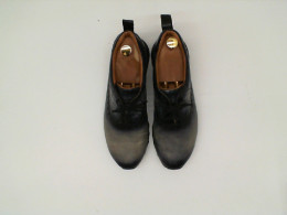 vibram  Leather shoes 