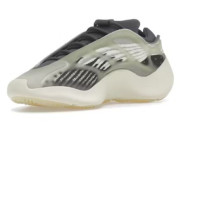 Adidas Yeezy 700 V3 Adidas Yeezy 700 V3