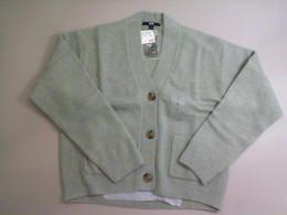 Women's short knitted sweater with buttons Women's short knitted sweater with buttons