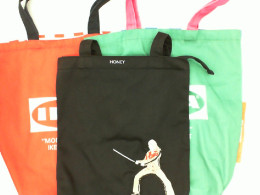 Set of Multi-colored cloth bags (3pcs/set) Set of Multi-colored cloth bags (3pcs/set)