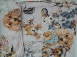 5-foot bed sheet with dog shape 5-foot bed sheet with dog shape