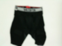 Hockey shorts with groin protection