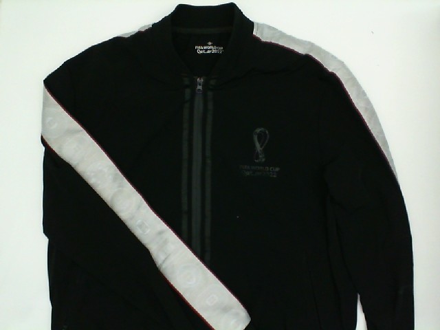 USED UEFA QATAR WORLD CUP 2022 souvenir jacket USED UEFA QATAR WORLD CUP 2022 souvenir jacket