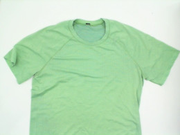 Green sport t-shirt
