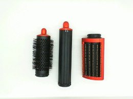 Set of additional attachments for DYSON