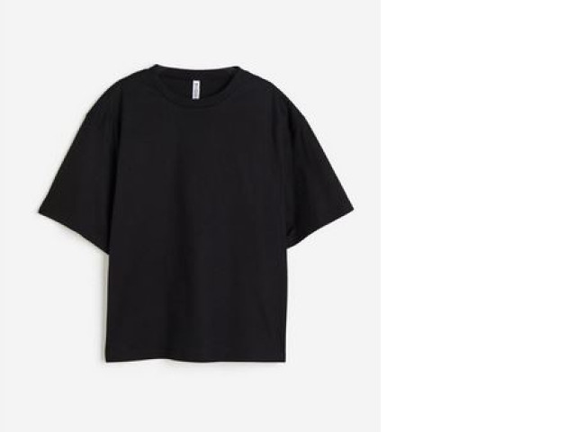H&M Black round neck shirt H&M Black round neck shirt