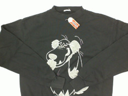 Black sweater Size L