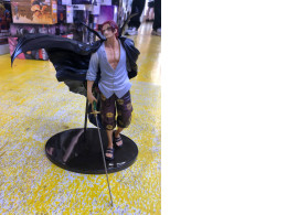 Big SALE! Japanese figure Shanks