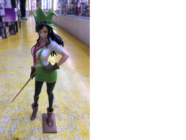 Big SALE! Japanese figure Robin x Tantata Big SALE! Japanese figure Robin x Tantata