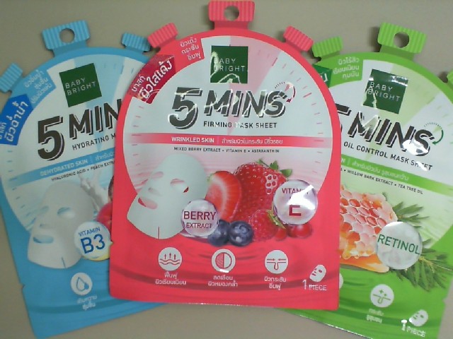 Set of 3 face masks, 5 minutes Set of 3 face masks, 5 minutes