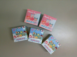 Set of 5 small dolls