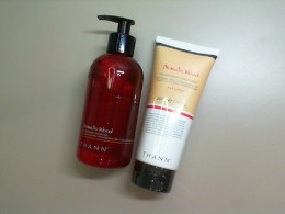 Set of 2 Aromatic Wood shower gel+aromatherapt conditioner Set of 2 Aromatic Wood shower gel+aromatherapt conditioner
