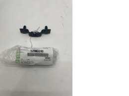 Set of BRACKET,ROOF RACK", 5290D246 for MITSUBISHI 