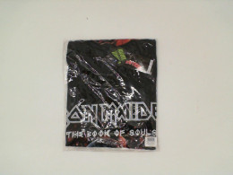 ROCK TEES Black shirt with black and white letters and red pattern Size XL