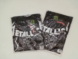 Set of 2 Black shirt with 2 skulls pattern 