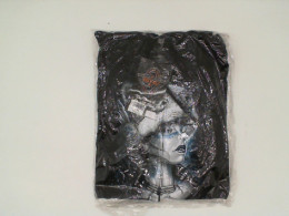 ROCK EAGLE Black hooded jacket with a woman and a wolf pattern Size L