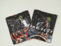 Set of 2 ROCK@TEES Black round neck t-shirt with rock band and globe design Size XL