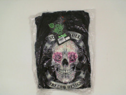 ROCK EAGLE Black hooded jacket with a white grim reaper pattern and pink rose eyes. Szie S