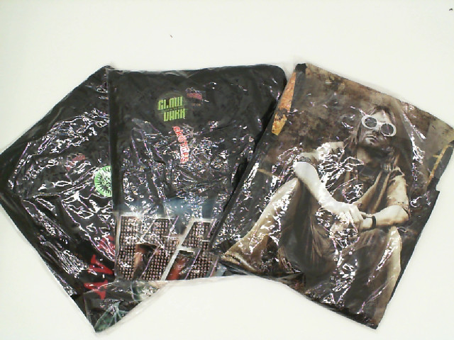 Set of 3 ROCK @TEES Black round neck t-shirt with rock band pattern Size XL Set of 3 ROCK @TEES Black round neck t-shirt with rock band pattern Size XL