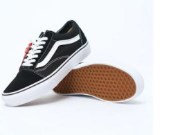 Vans Old Skool Black and white Vans Old Skool Black and white