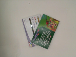 Set of 2 Crayons in a box