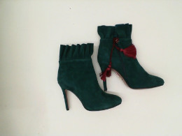 Purple high heel shoes Purple high heel shoes