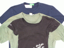 Set of 3 Multi-colored short-sleeved round neck shirt